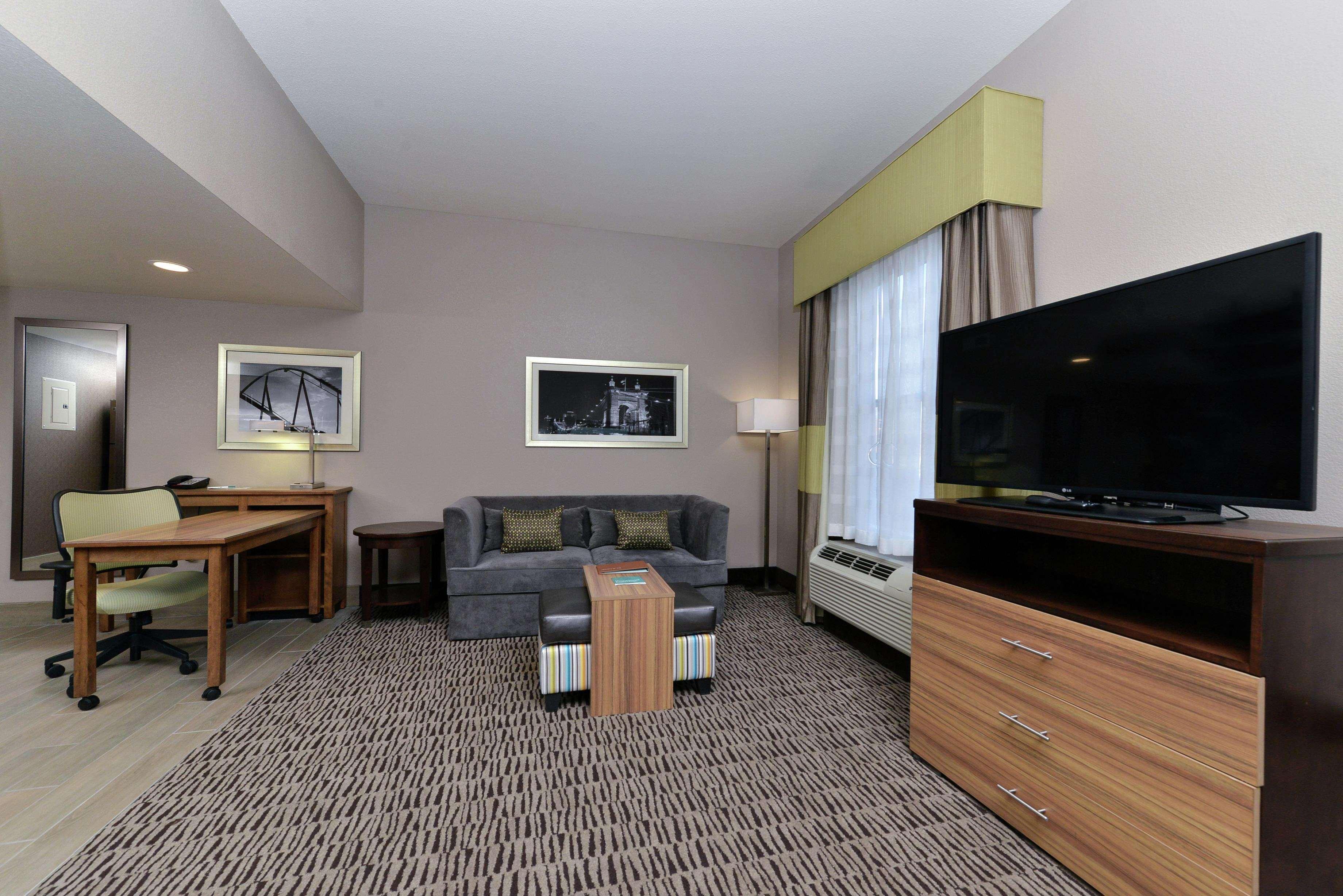 Homewood Suites By Hilton Cincinnati/Mason Exteriör bild