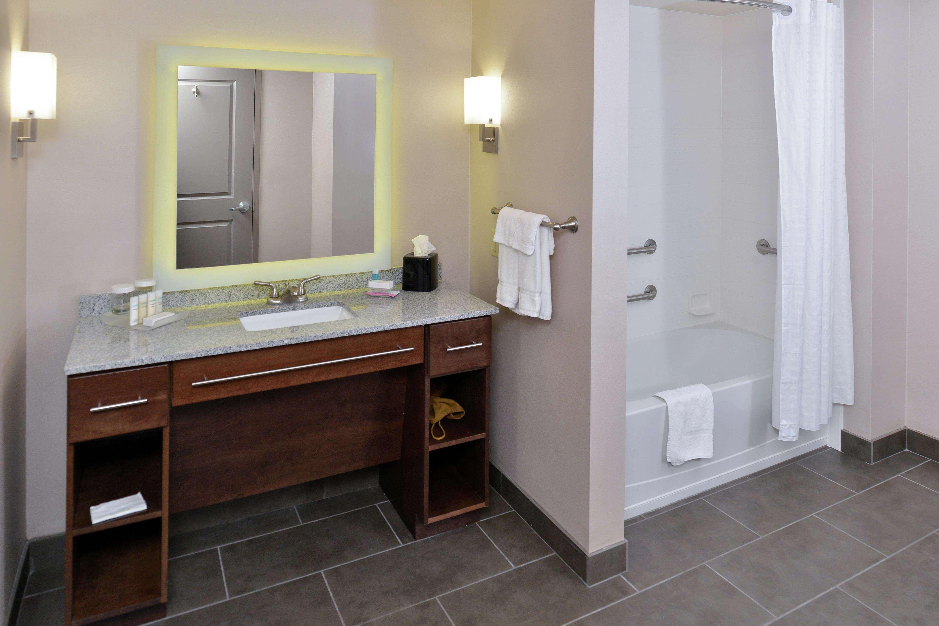Homewood Suites By Hilton Cincinnati/Mason Exteriör bild